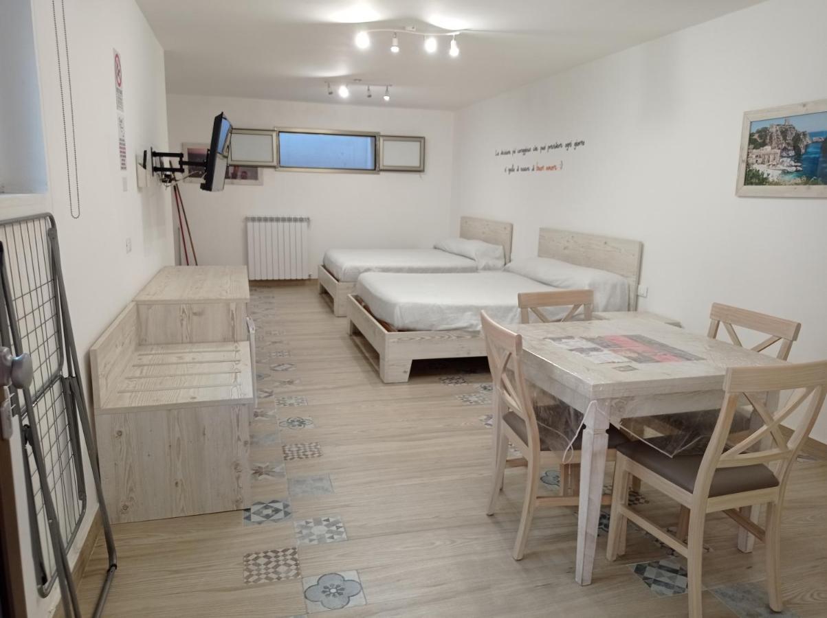 Sicily Rooms Appartamenti Carini Exteriör bild