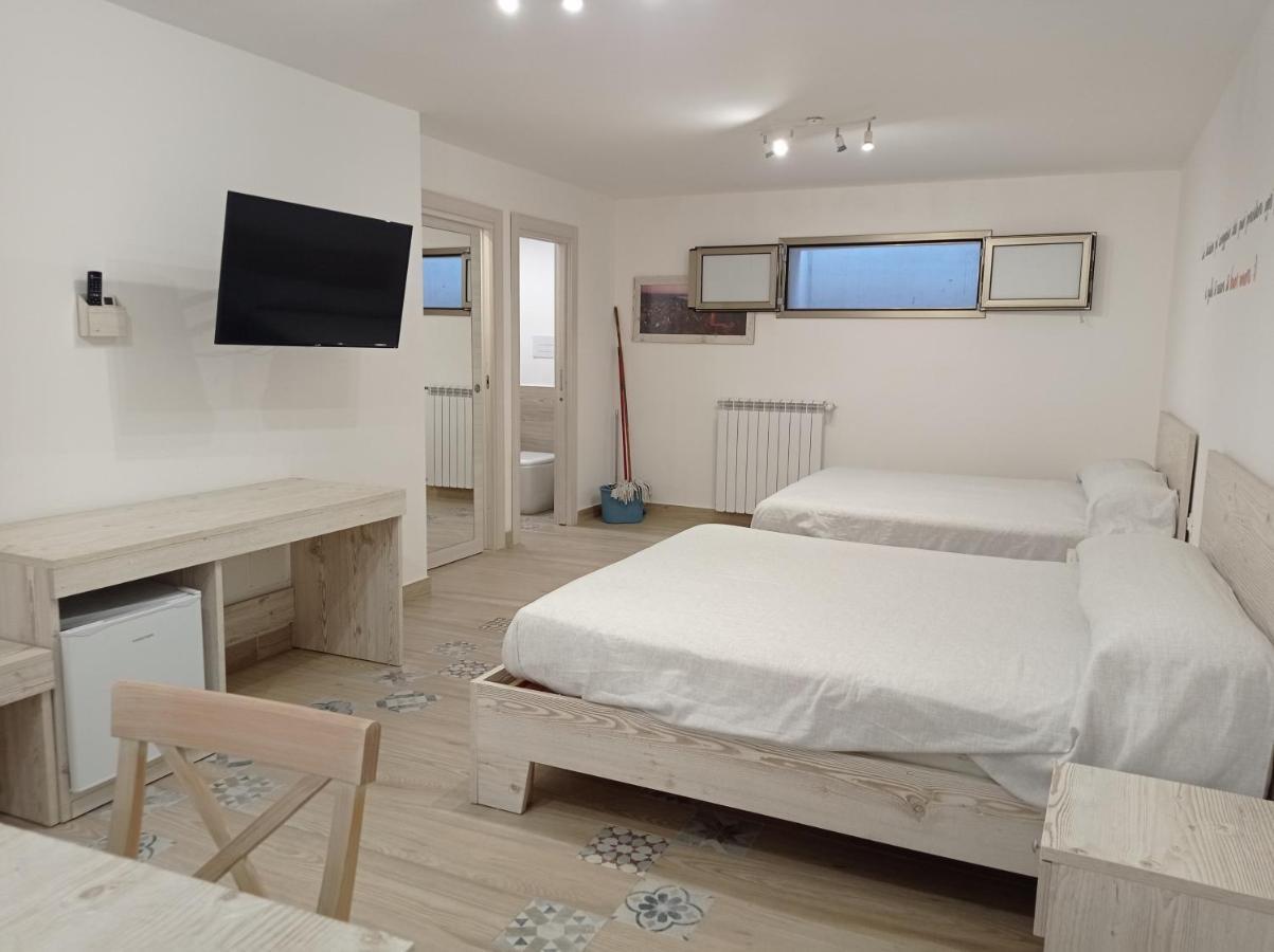Sicily Rooms Appartamenti Carini Exteriör bild